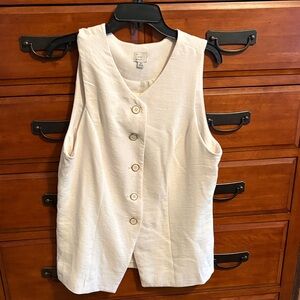 A New Day Cream Sleeveless Button-Down Blouse - NWT